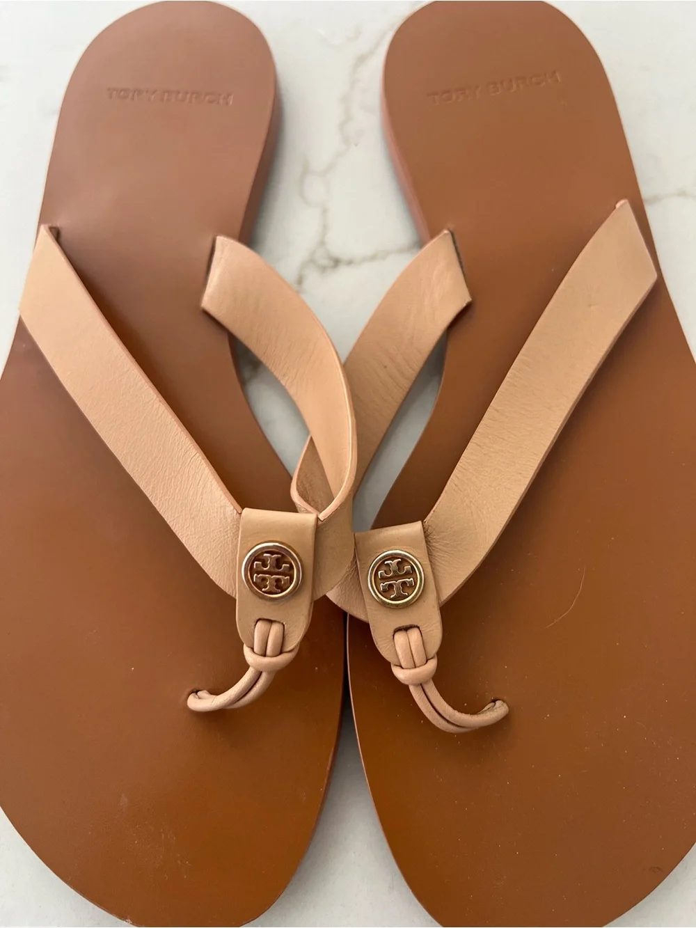 Tory Burch Terra Thong Sandals Womens 7 M Nude Blush Tan Leather Flip Flops Logo